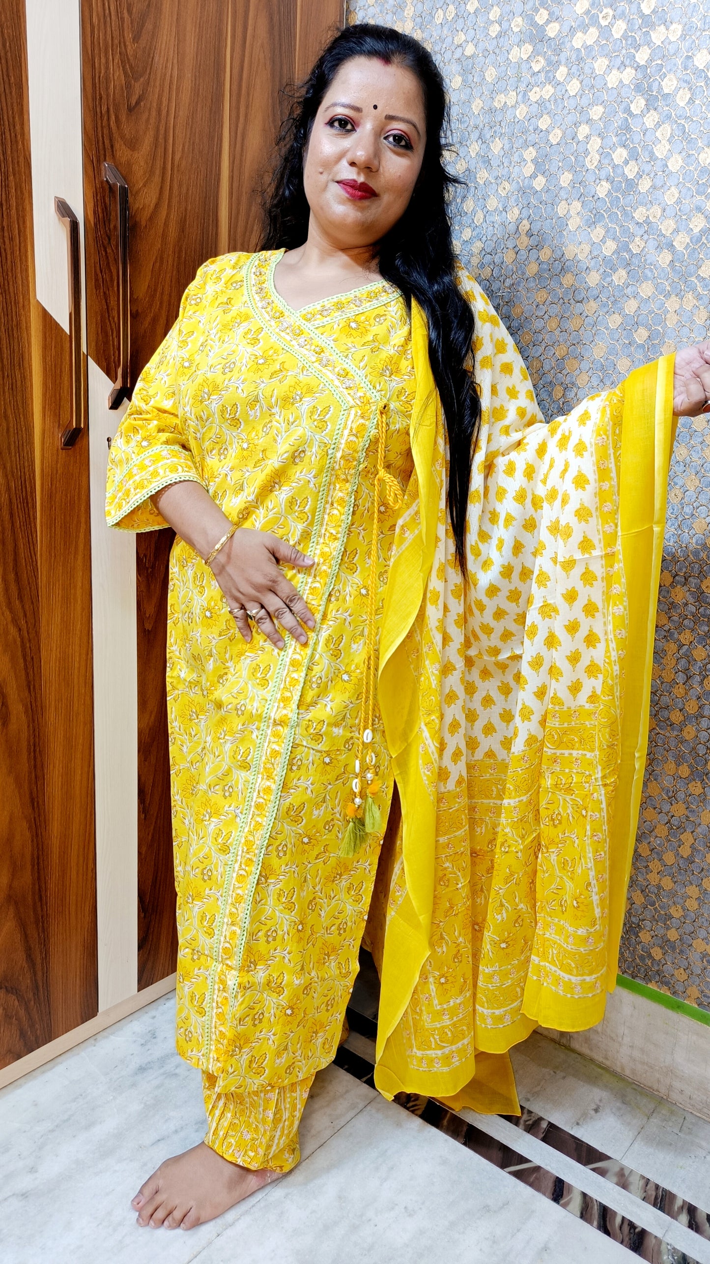 PREMIUM PURE COTTON ANGRAKHA YELLOW DUPATTA PANTS SUIT SET - KDP279