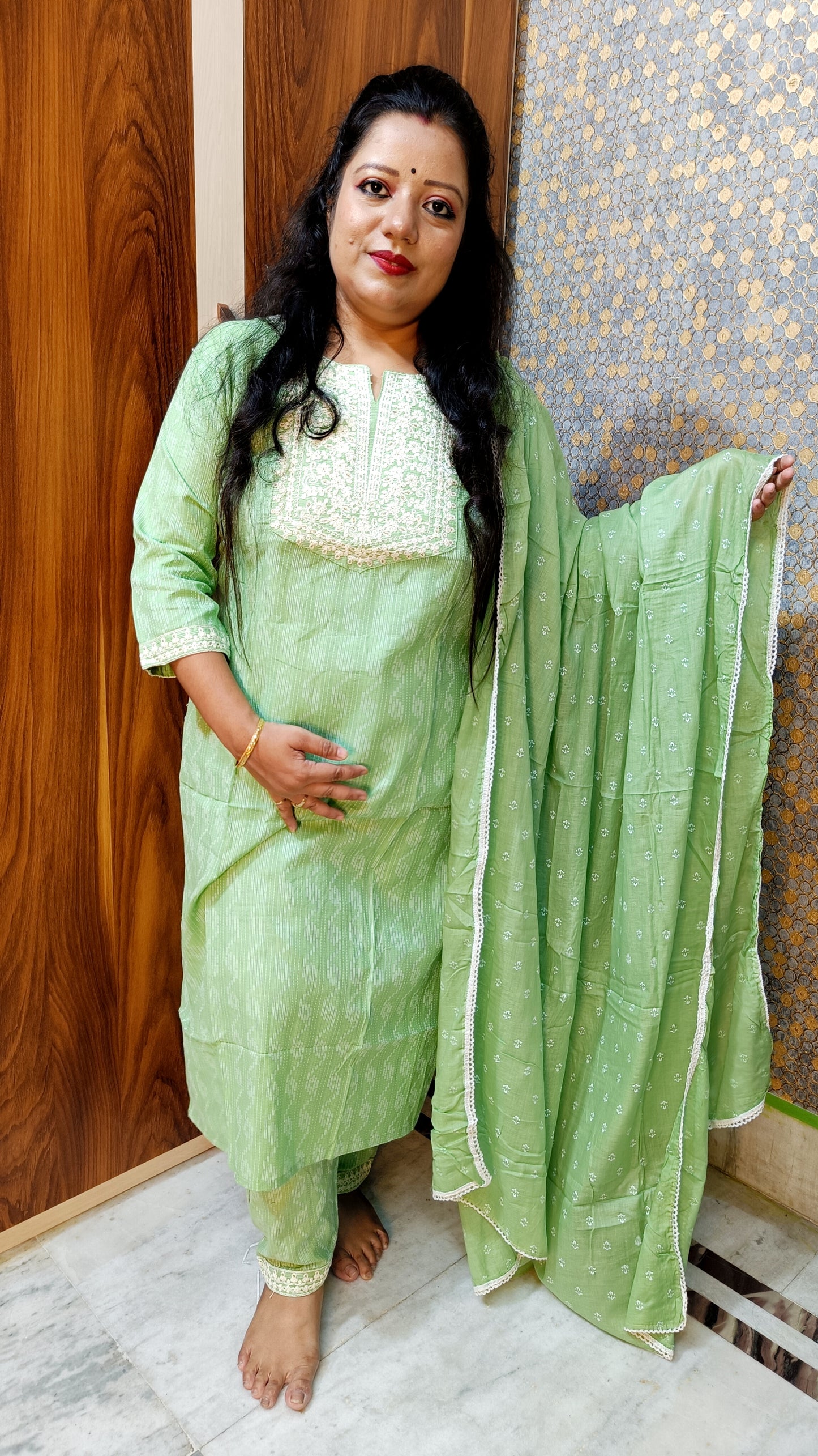 PREMIUM LINEN EMBROIDERY GREEN / BLUE DUPATTA PANTS SUIT SET - KDP287