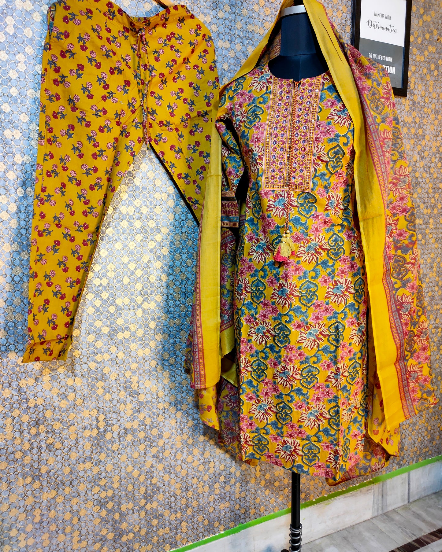 PURE COTTON YELLOW DUPATTA PANTS SUIT SET - KDP326