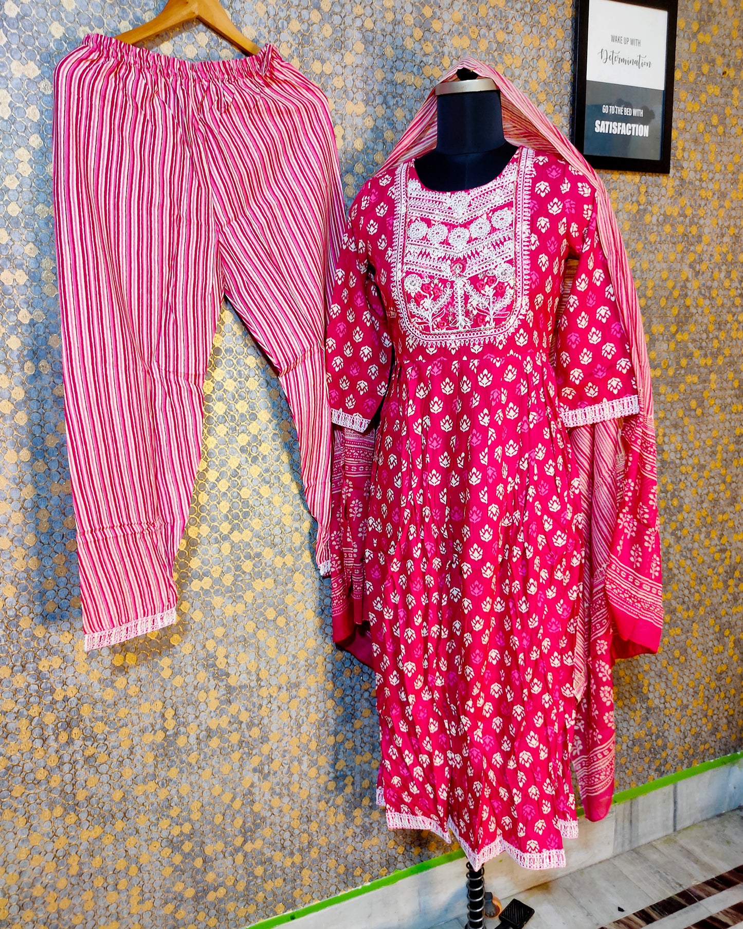 PURE COTTON DEEP PINK DUPATTA PANTS SUIT SET - KDP134